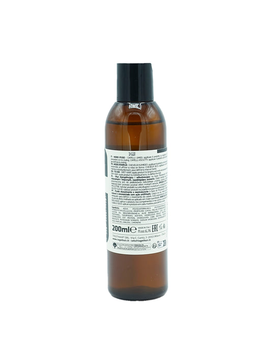 Togethair- Modeling Oil